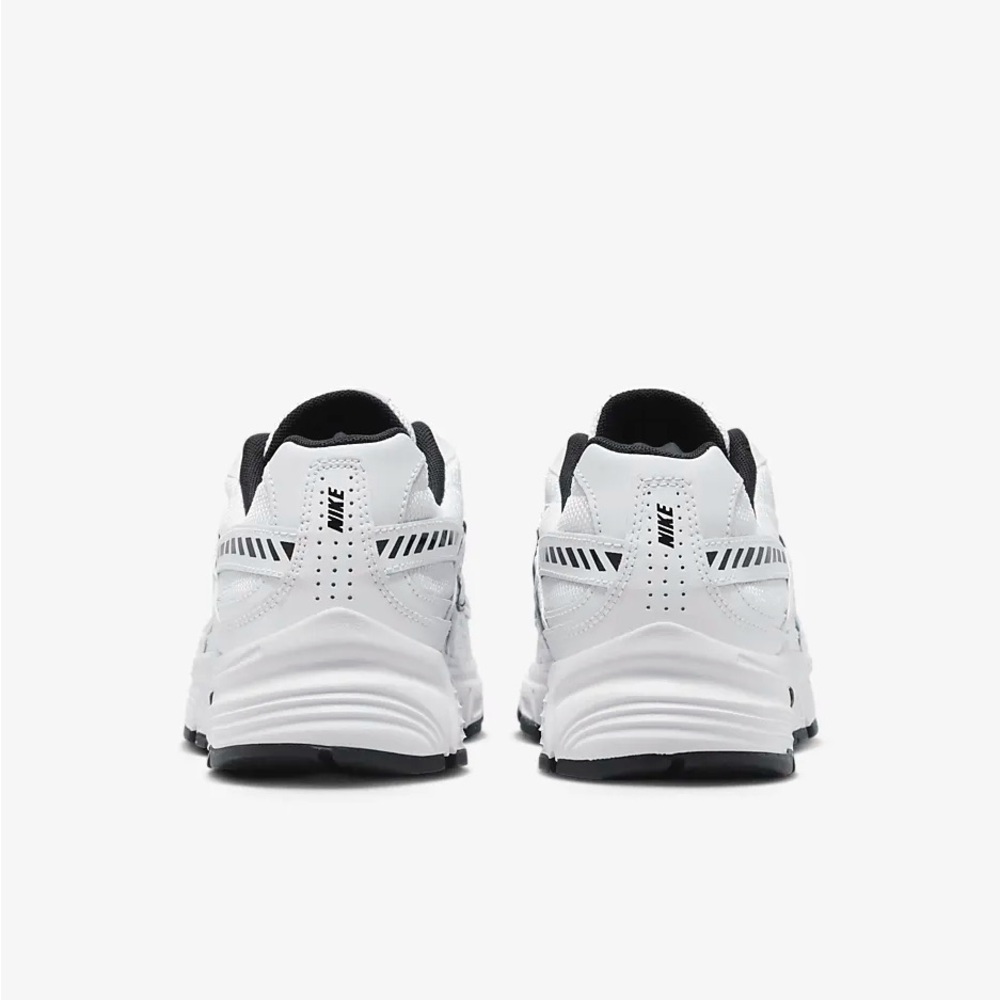 •Sold on Ebayyy• Nike Initiator size 9 - Picture 4 of 10